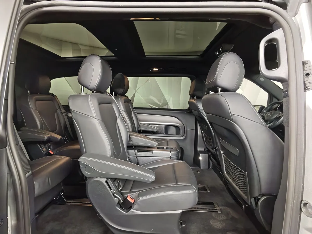 Mercedes-Benz V-Класс V 300 L2 4Matic 9G-Tronic (239 л.с.) Серый в АВИЛОН. Слайд №15