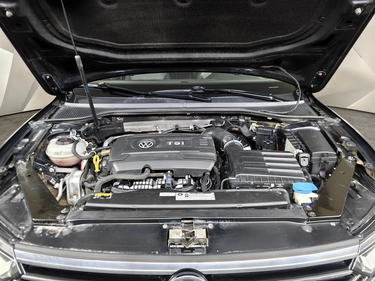 Volkswagen Passat 2.0 TSI BlueMotion DSG 4motion (220 л.с.) Variant Черный в АВИЛОН. Слайд №11