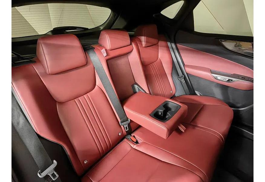 Lexus NX 2.5 AT AWD (200 л.с.) Luxury Серый в АВИЛОН. Слайд №17