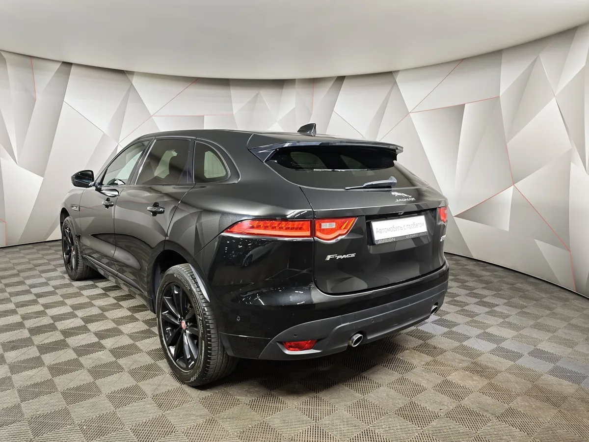 Jaguar F-Pace 2.0 TD AT AWD (240 л.с.) Prestige Черный в АВИЛОН. Слайд №4