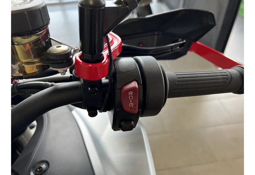 QJMOTOR SRT 900SX 900 см³ (95 л.с.) (95) 904 Серый в АВИЛОН. Слайд №9