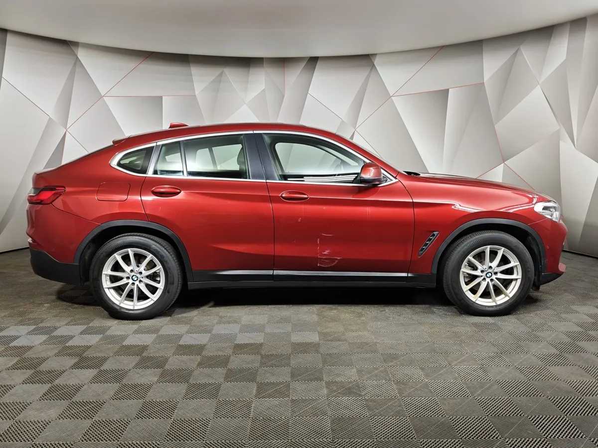 BMW X4 xDrive20i Steptronic (184 л.с.) Lifestyle Красный в АВИЛОН. Слайд №6
