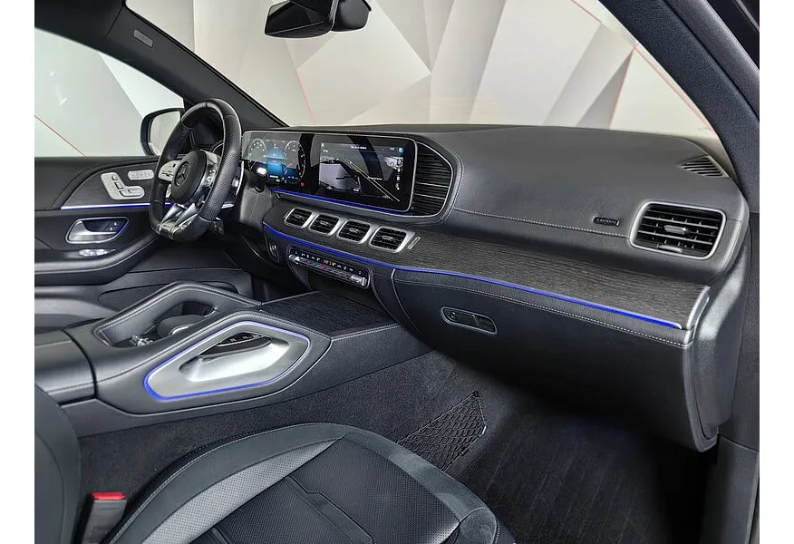 Mercedes-Benz GLE Купе AMG 53 9G-TRONIC 4MATIC+ (435 л.с.) Черный в АВИЛОН. Слайд №13