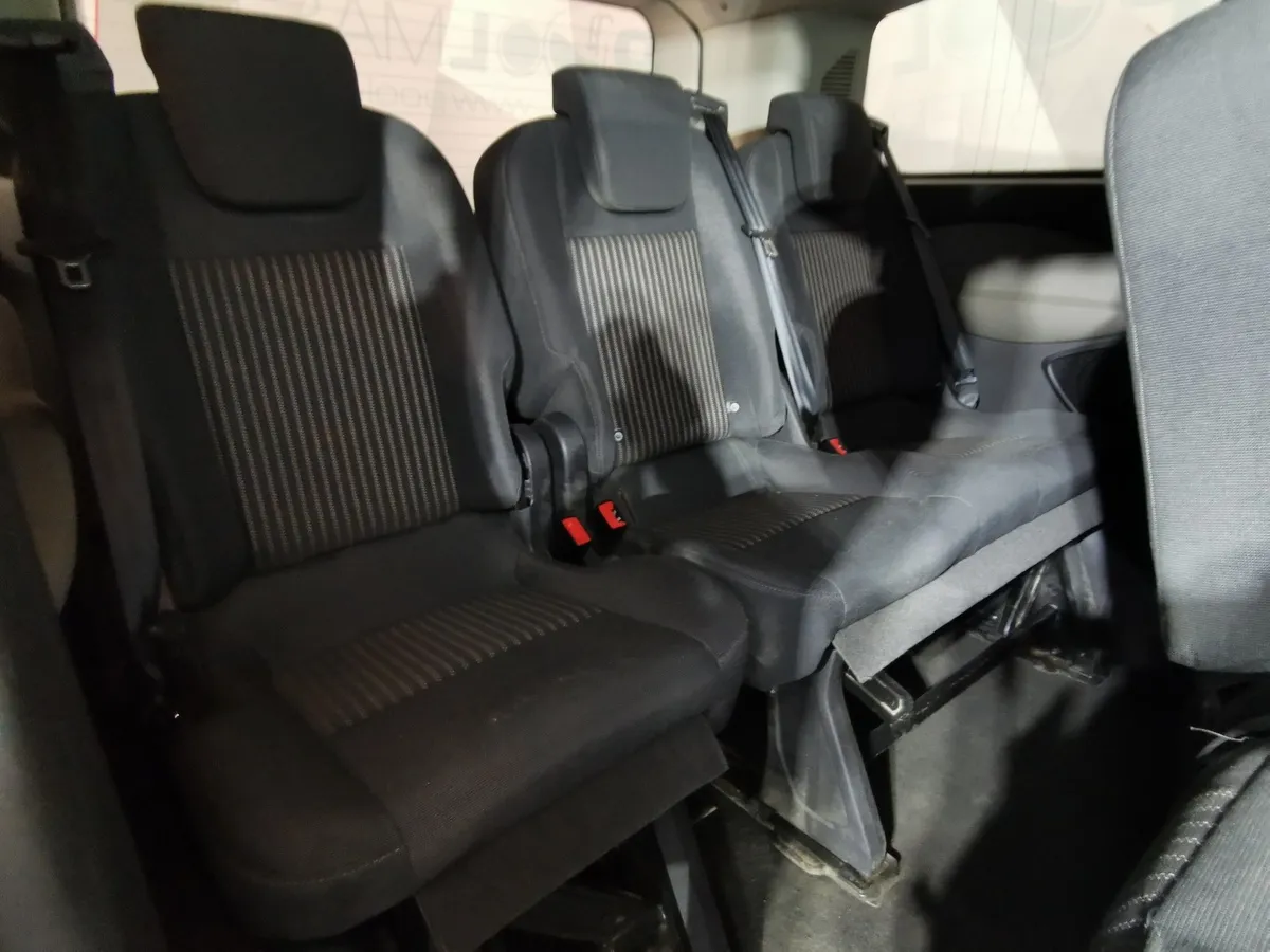 Ford Tourneo Custom 2.2 Duratorq TDCi MT 300 LWB (125 л.с.) Limited Серый в АВИЛОН. Слайд №20