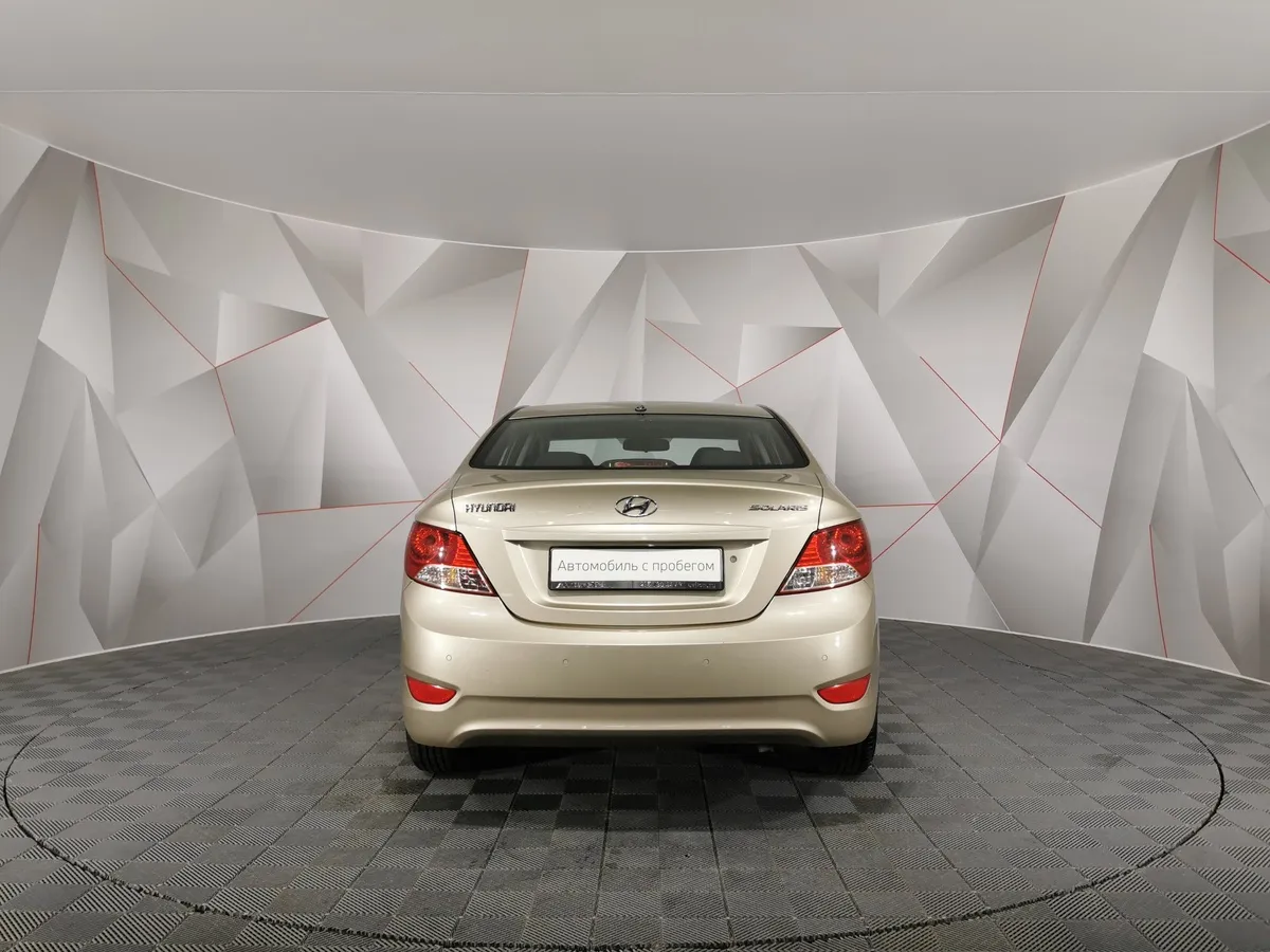 Hyundai Solaris 1.6 AT (123 л.с.) Comfort Серый в АВИЛОН. Слайд №8