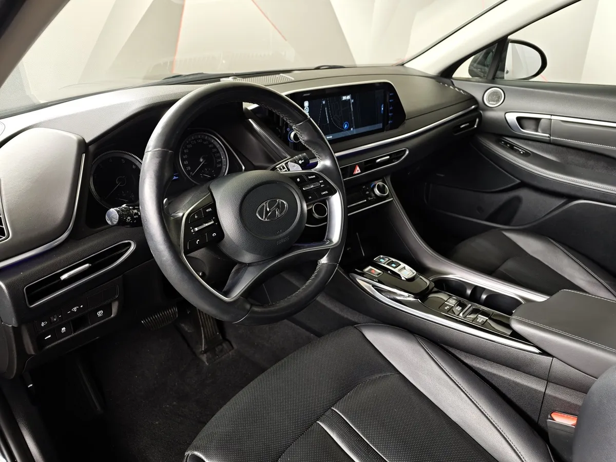 Hyundai Sonata 2.0 MPI (150 л.с.) Style Черный в АВИЛОН. Слайд №19