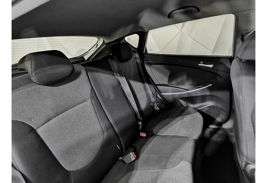 Hyundai Solaris 1.6 AT (123 л.с.) Active Белый в АВИЛОН. Слайд №16 Hyundai Solaris 1.6 AT (123 л.с.) Active Белый в АВИЛОН. Слайд №16