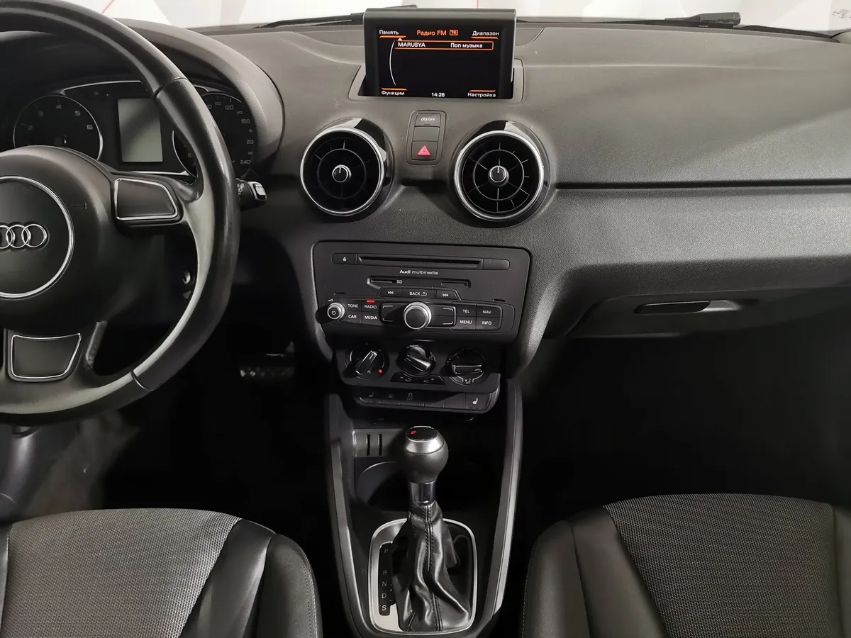 Audi A1 1.4 TFSI S-tronic (122 л.с.) Красный в АВИЛОН. Слайд №14
