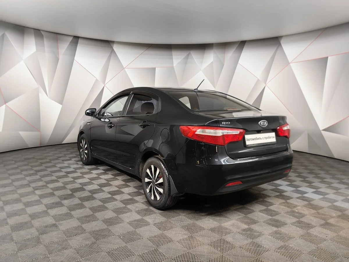 Kia Rio 1.4 MT (107 л.с.) Comfort Черный в АВИЛОН. Слайд №4