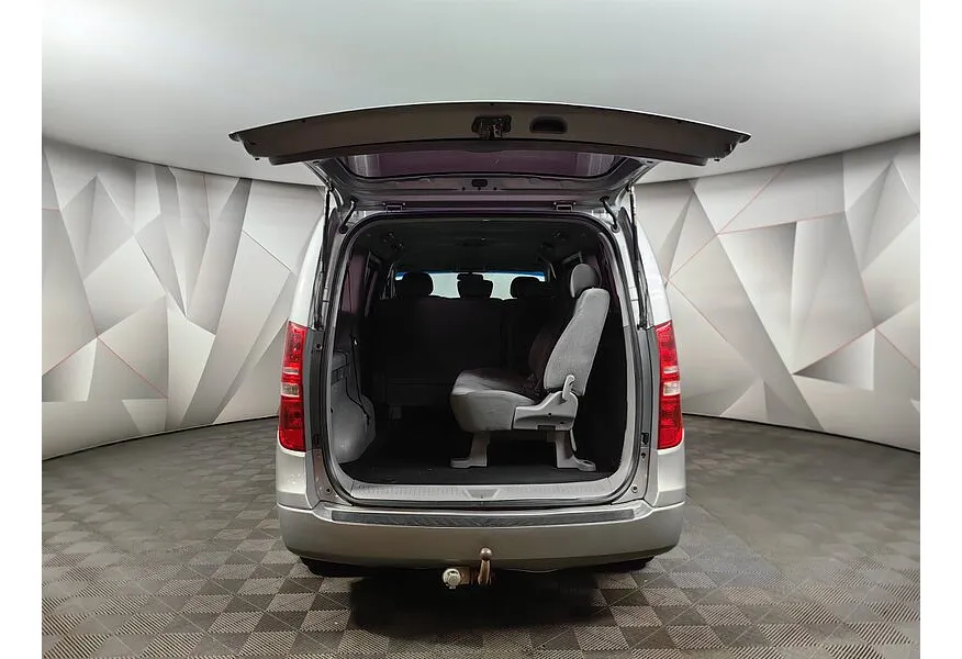 LIVE. Слайд №18