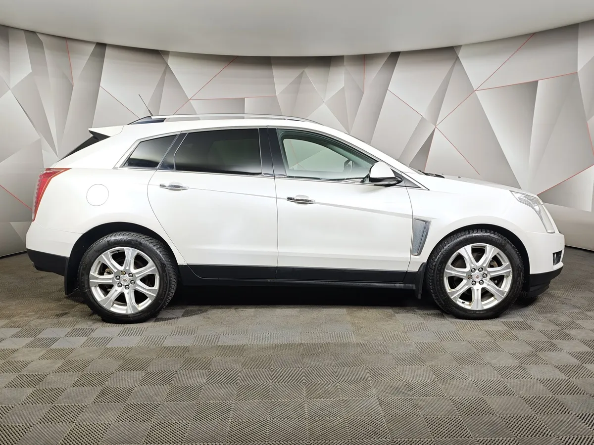 Cadillac SRX 3.6 AT AWD (318 л.с.) Белый в АВИЛОН. Слайд №6