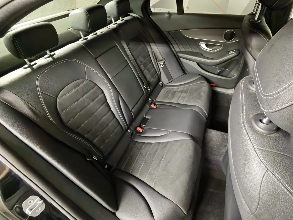 Mercedes-Benz C-Класс C 200 9G-TRONIC 4MATIC (190 л.с.) Sport Черный в АВИЛОН. Слайд №17