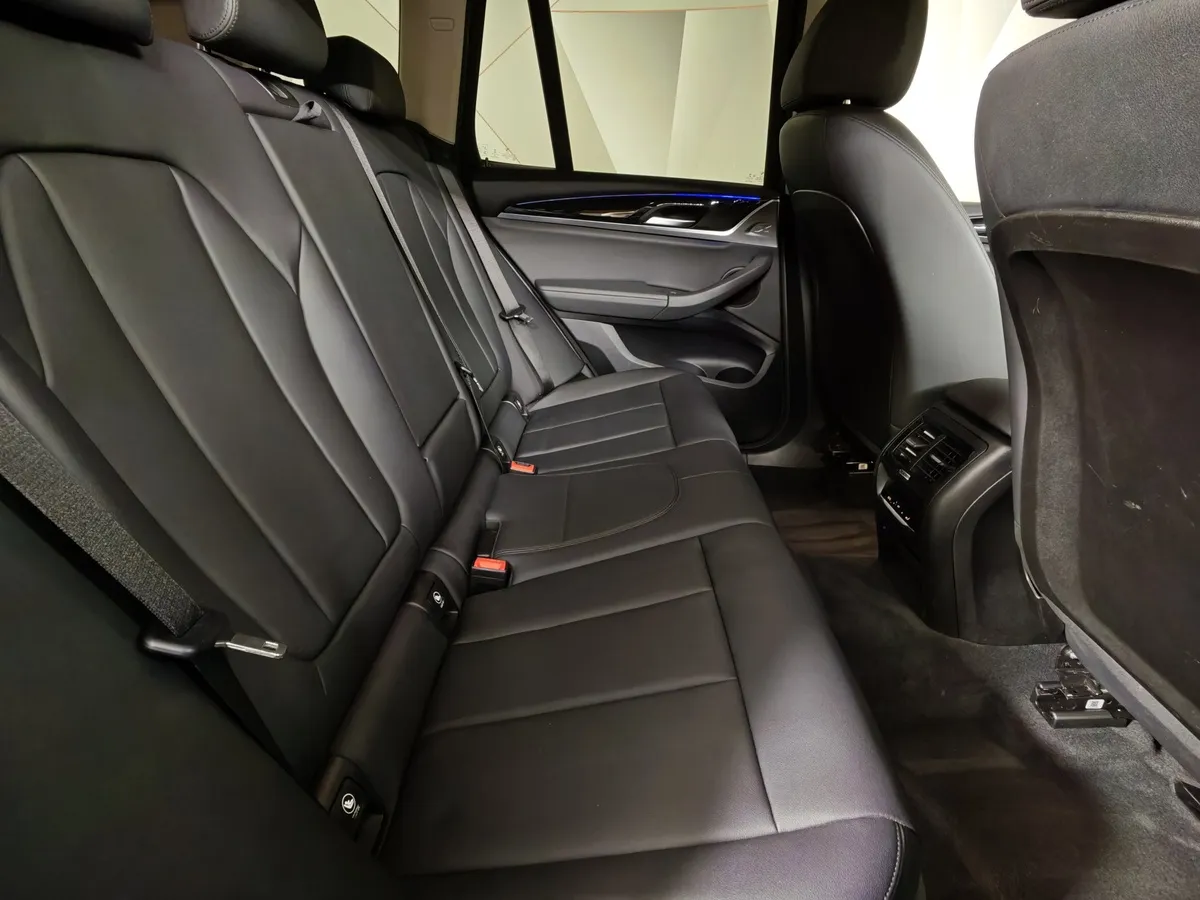 BMW X3 xDrive20i AT (184 л.с.) Синий в АВИЛОН. Слайд №14