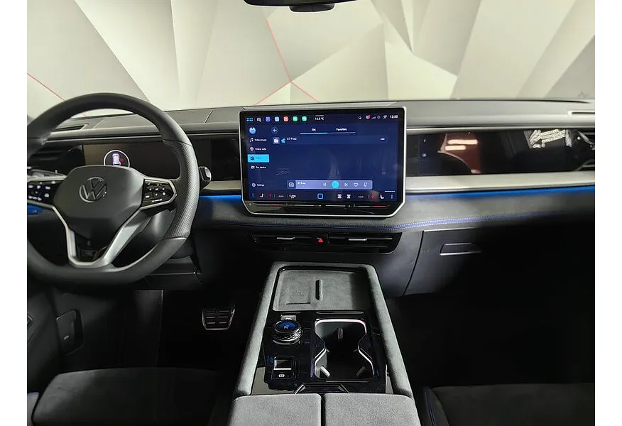 Volkswagen Teramont X 2.0 7DSG AWD (220 л.с.) Серый в АВИЛОН. Слайд №15