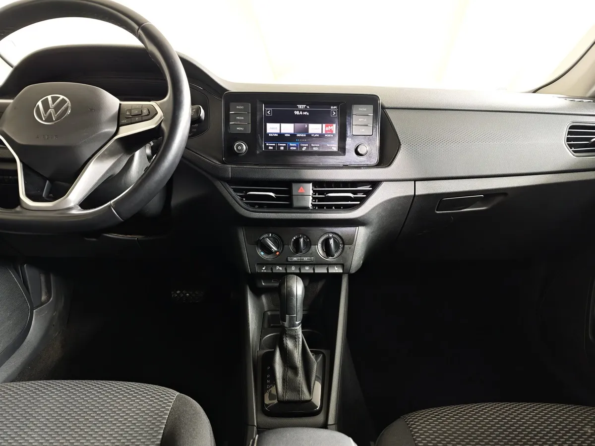Volkswagen Polo 1.6 MPI AT (110 л.с.) Respect + Комфорт Белый в АВИЛОН. Слайд №15