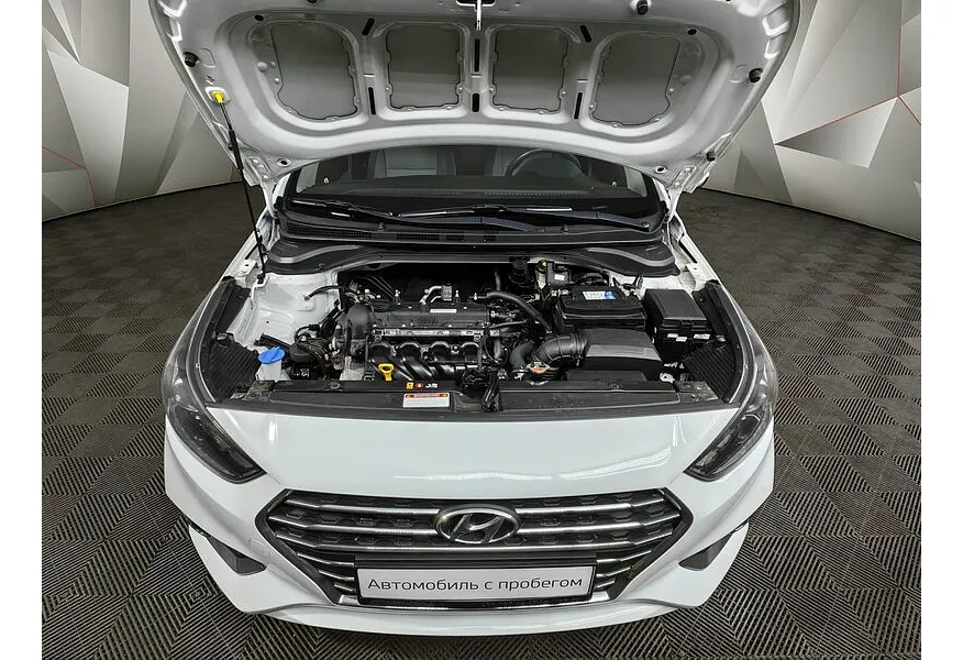 Hyundai Solaris 1.6 MT (123 л.с.) Comfort Белый в АВИЛОН. Слайд №11