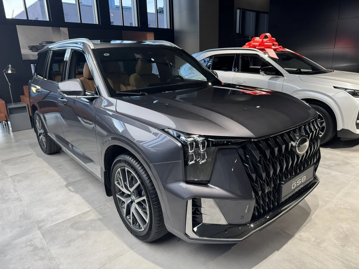 GAC GS8 2.0T 4WD (231 л.с.) GT Серый в АВИЛОН. Слайд №2