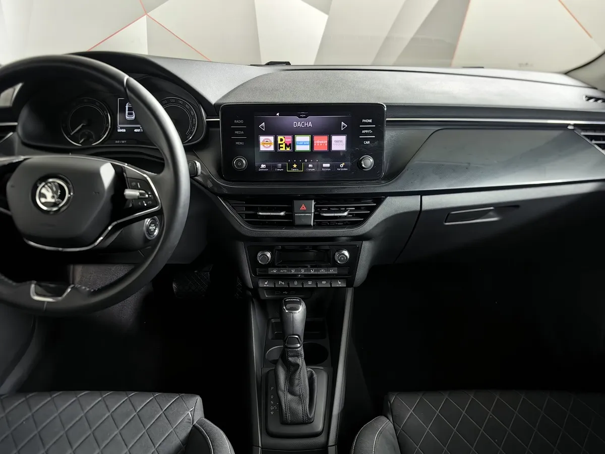 Skoda Rapid 1.4 DSG (125 л.с.) Ambition Серый в АВИЛОН. Слайд №14