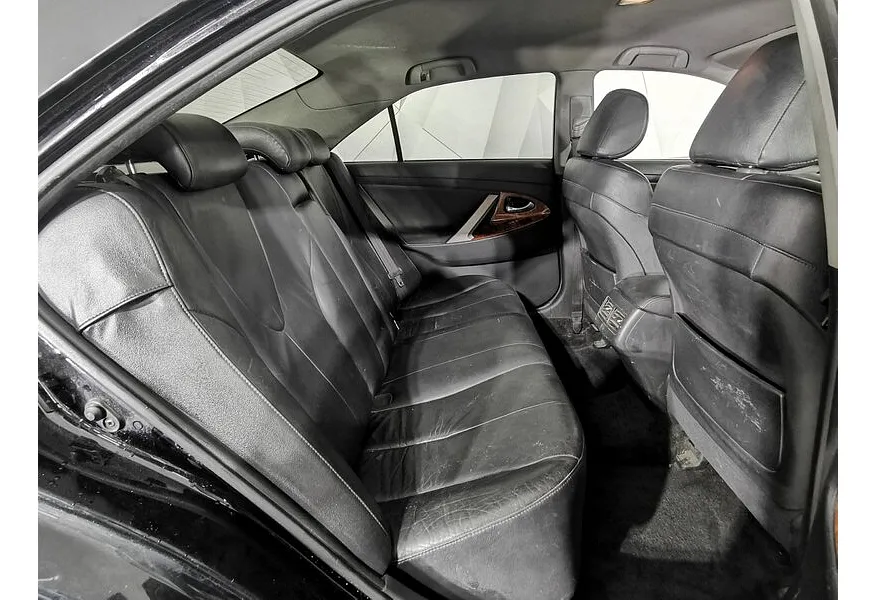 Toyota Camry 2.4 VVT-i AT (167 л.с.) Черный в АВИЛОН. Слайд №17