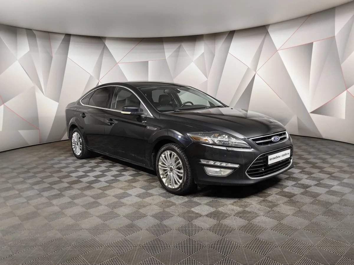 Ford Mondeo 2.0 EcoBoost AT (199 л.с.) Titanium Черный в АВИЛОН. Слайд №3
