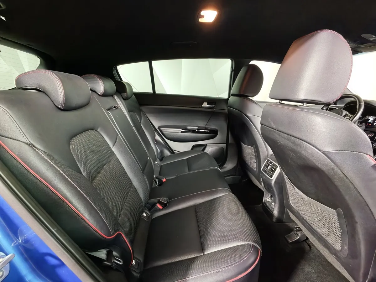 Kia Sportage 2.4 AT 4WD (184 л.с.) GT Line Синий в АВИЛОН. Слайд №16