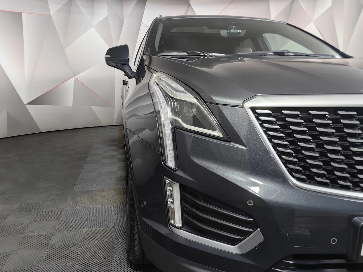 Cadillac XT5 2.0T АТ AWD (200 л.с.) Sport Черный в АВИЛОН. Слайд №10