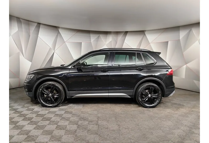 Volkswagen Tiguan 2.0 TDI 4Motion DSG (150 л.с.) OFFROAD Черный в АВИЛОН. Слайд №5