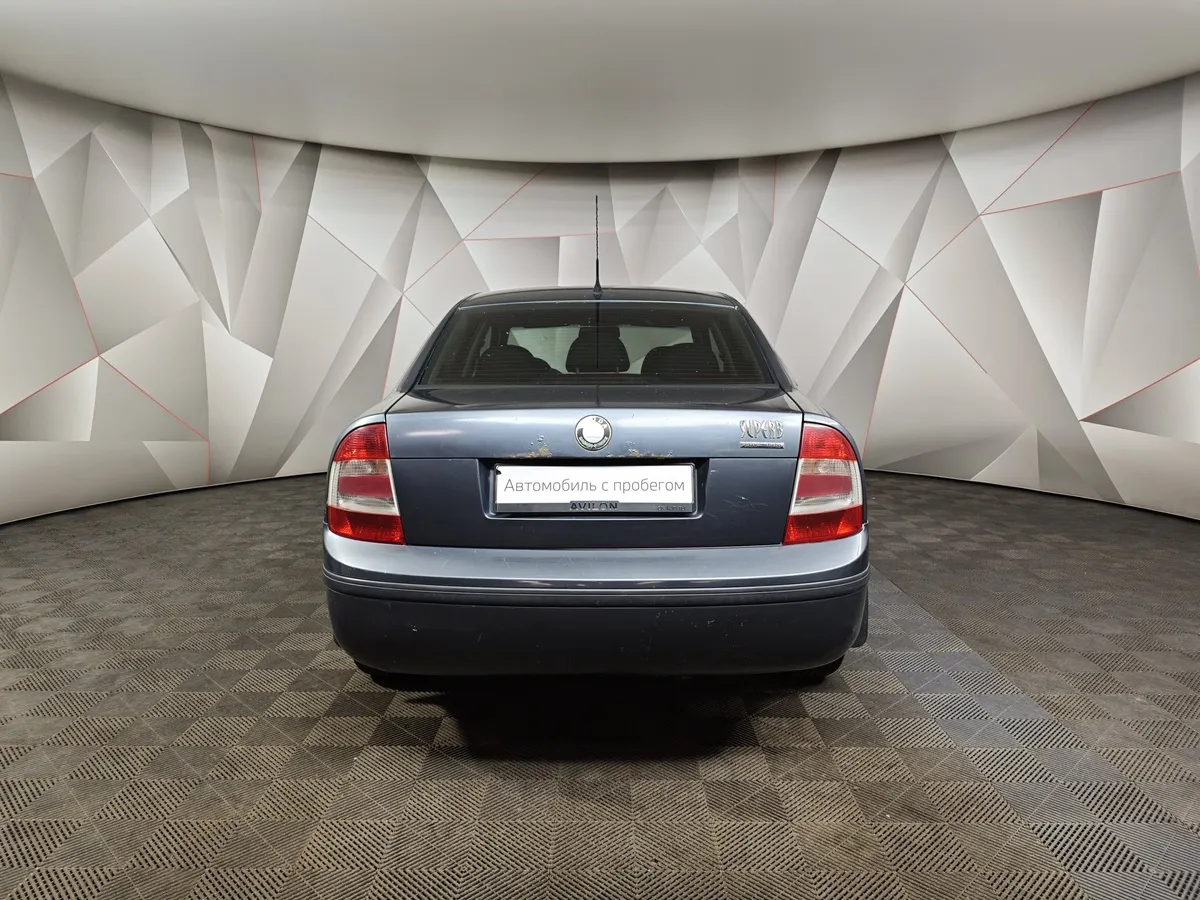 Skoda Superb 1.8T Tiptronic (150 л.с.) Серый в АВИЛОН. Слайд №8
