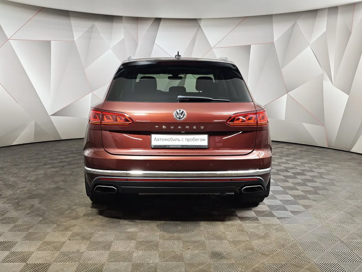 Volkswagen Touareg 3.0 V6 TDI Tiptronic 4Motion (249 л.с.) Respect Красный в АВИЛОН. Слайд №8
