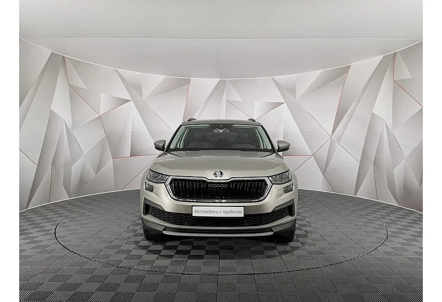 Skoda Kodiaq 1.4 TSI DSG 4X4 (150 л.с.) Коричневый в АВИЛОН. Слайд №7