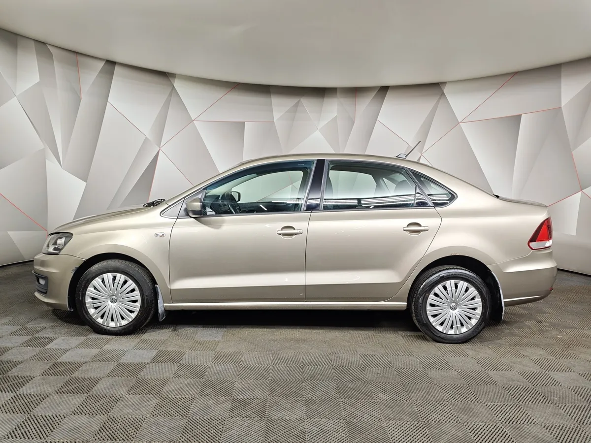 Volkswagen Polo 1.6 MPI AT (110 л.с.) Respect Бежевый в АВИЛОН. Слайд №5
