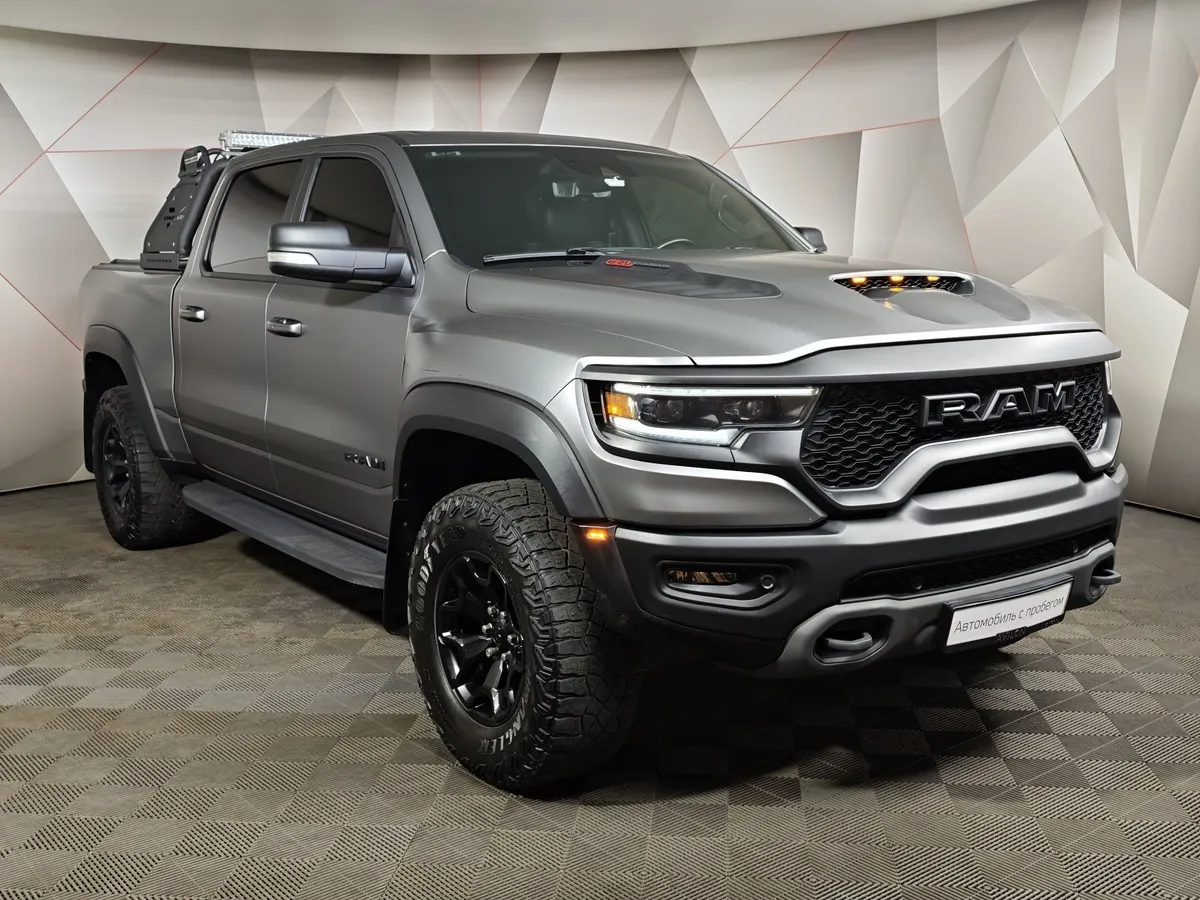 Dodge RAM 1500 TRX 6.2 AT 4WD (702 л.с.) Launch Edition Черный в АВИЛОН. Слайд №3
