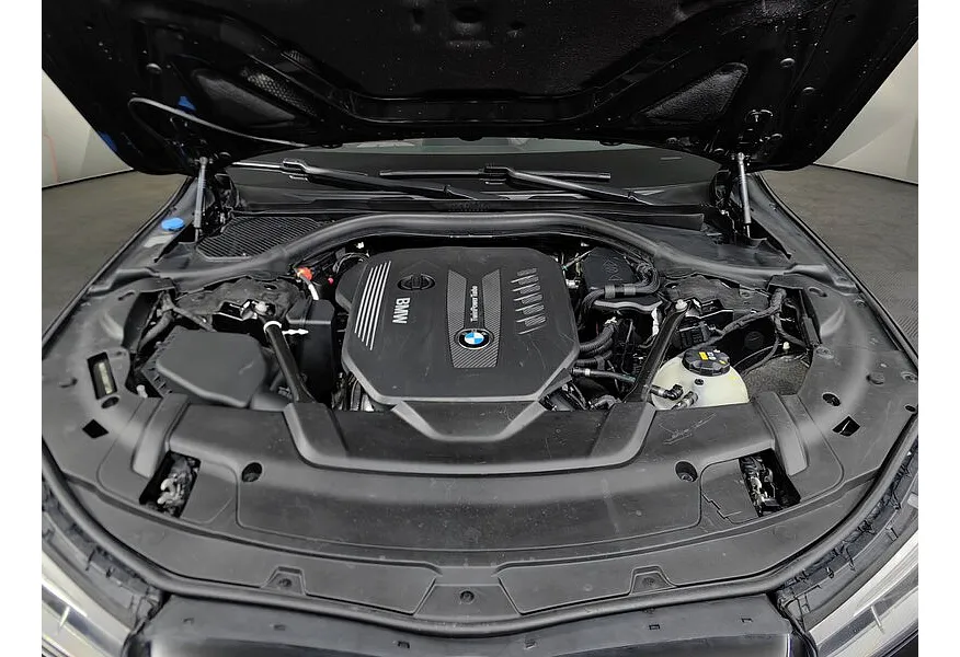 LIVE. Слайд №15