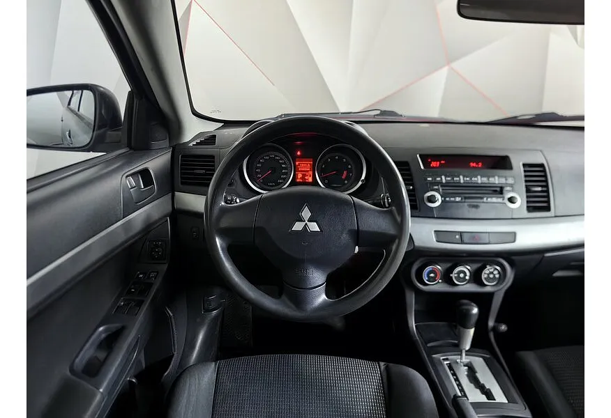 Mitsubishi Lancer 1.6 AT (117 л.с.) Зеленый в АВИЛОН. Слайд №18
