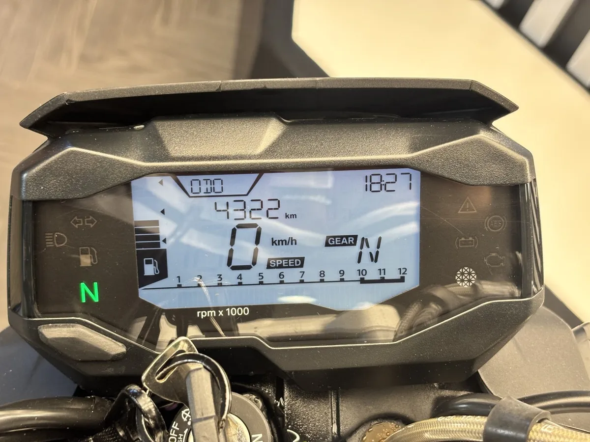 BMW Motorrad G 310 R G 310 R 313 см³ (34) 313 Черный в АВИЛОН. Слайд №7