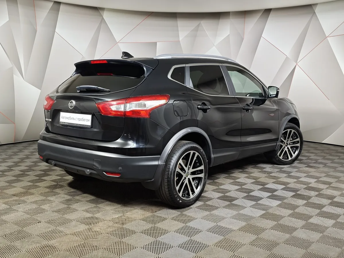 Nissan Qashqai 2.0 CVT AWD (144 л.с.) Черный в АВИЛОН. Слайд №2
