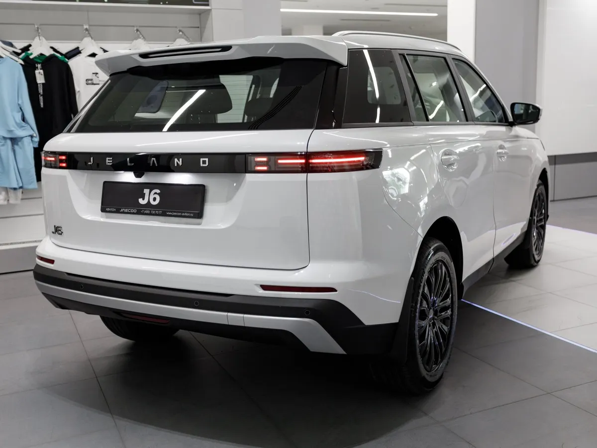 JELAND J6 1.6T DCT 4WD (150 л.с.) Престиж Белый в АВИЛОН. Слайд №6