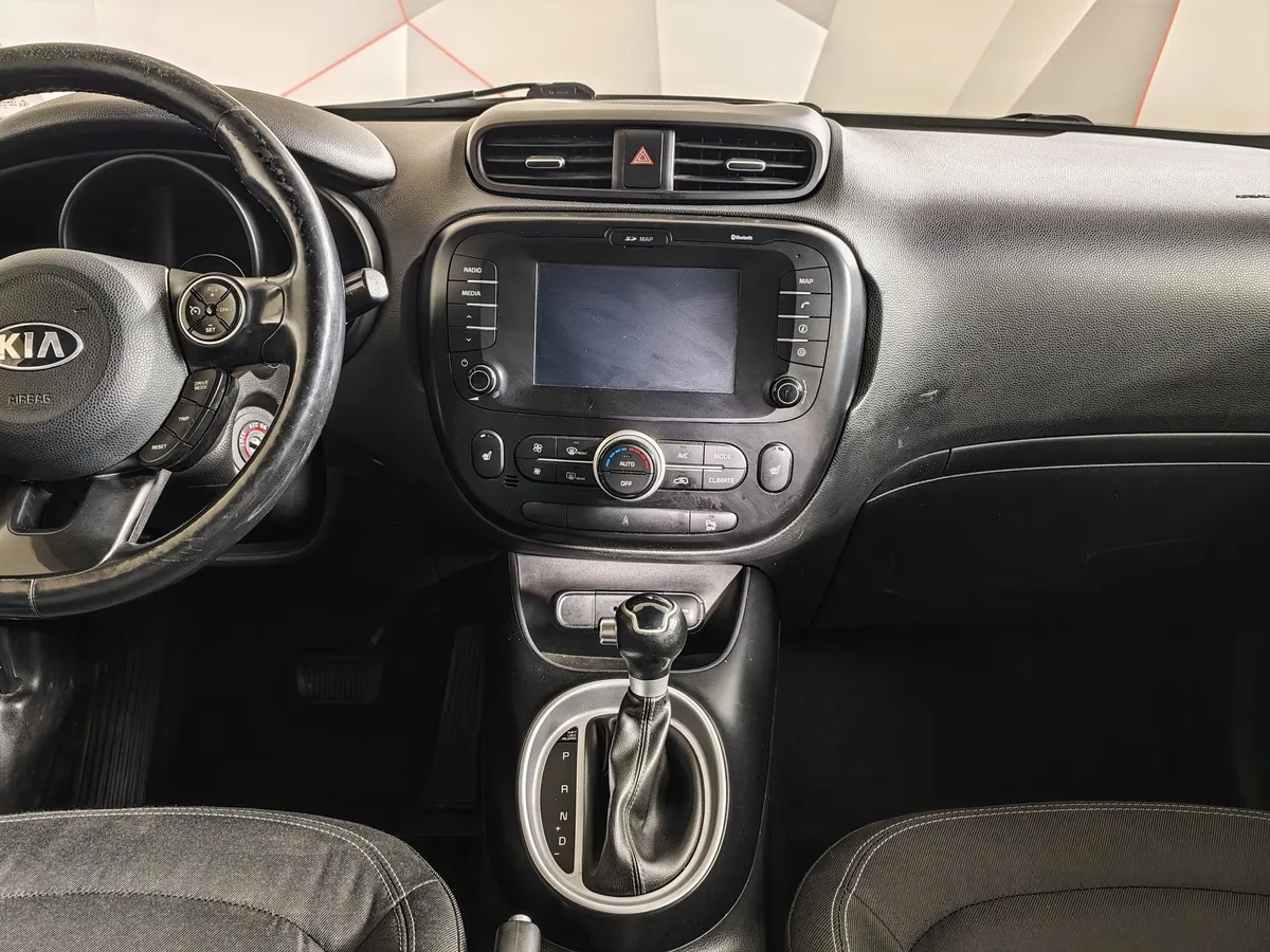 Kia Soul 1.6 CRDi AT (128 л.с.) Черный в АВИЛОН. Слайд №15
