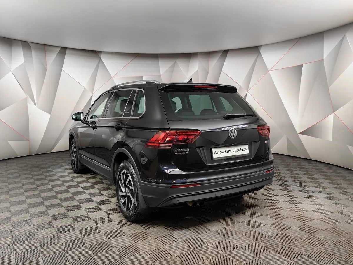 Volkswagen Tiguan 2.0 TSI 4Motion DSG (180 л.с.) City Черный в АВИЛОН. Слайд №4