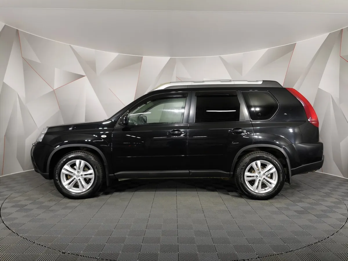 Nissan X-Trail 2.5 CVT AWD (171 л.с.) LE Top Черный в АВИЛОН. Слайд №5