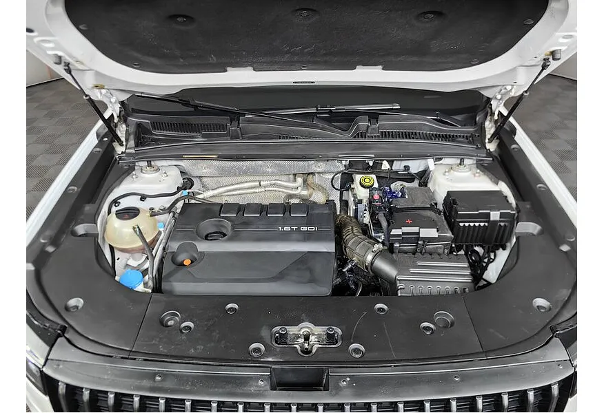 Jaecoo J7 1.6T 7DCT 4WD (186 л.с.) Supreme Белый в АВИЛОН. Слайд №11