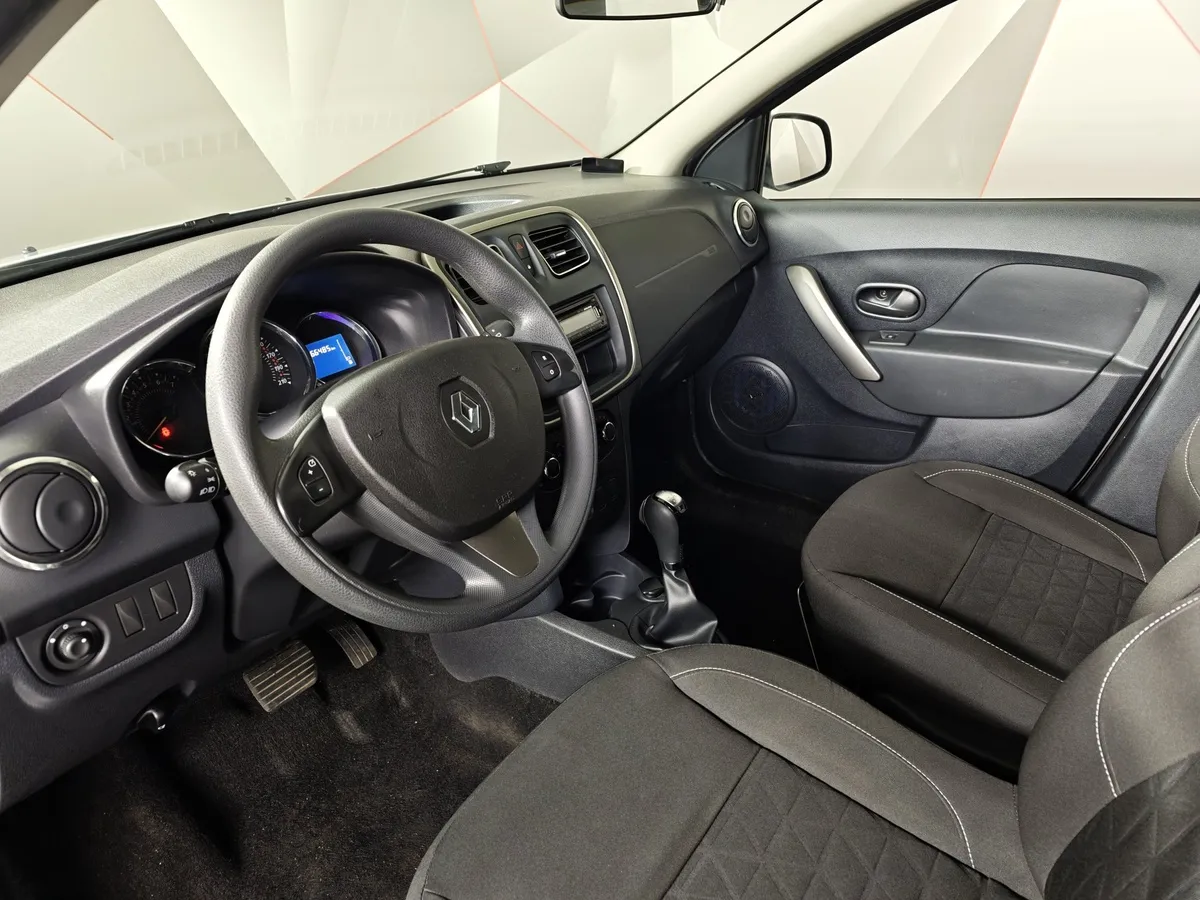 Renault Sandero 1.6 AT (103 л.с.) Stepway Серый в АВИЛОН. Слайд №19