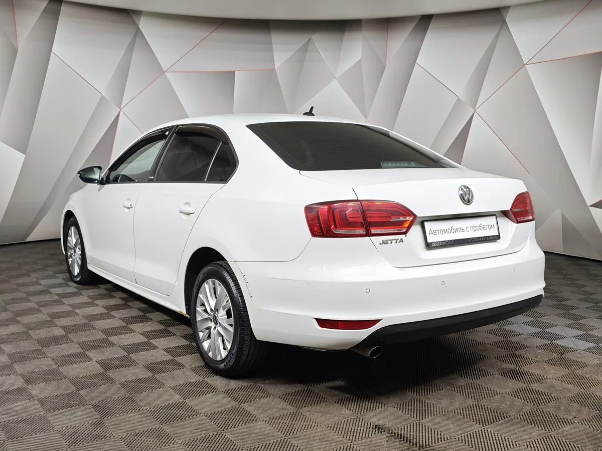 Volkswagen Jetta 1.6 AT (105 л.с.) Comfortline Белый в АВИЛОН. Слайд №4