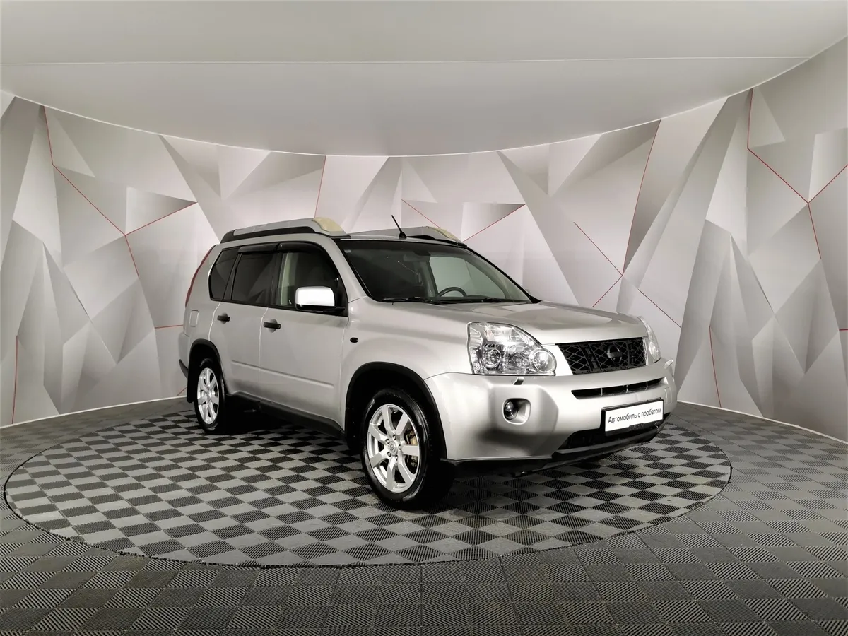 Nissan X-Trail 2.0 CVT AWD (141 л.с.) Серебристый в АВИЛОН. Слайд №3