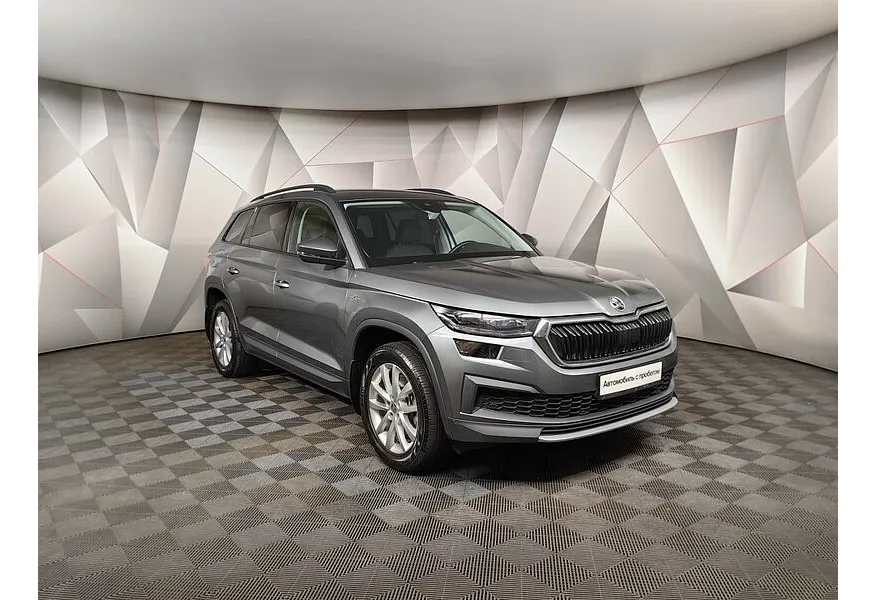 АВИЛОН - Skoda Kodiaq 2.0 TSI DSG 4X4 (180 л.с.) Серый - slide 1