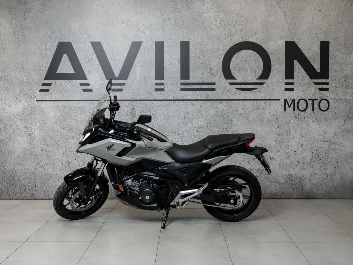 Honda NC750 X 750 см³ (59 л.с.) (59) 750 Серый в АВИЛОН. Слайд №2