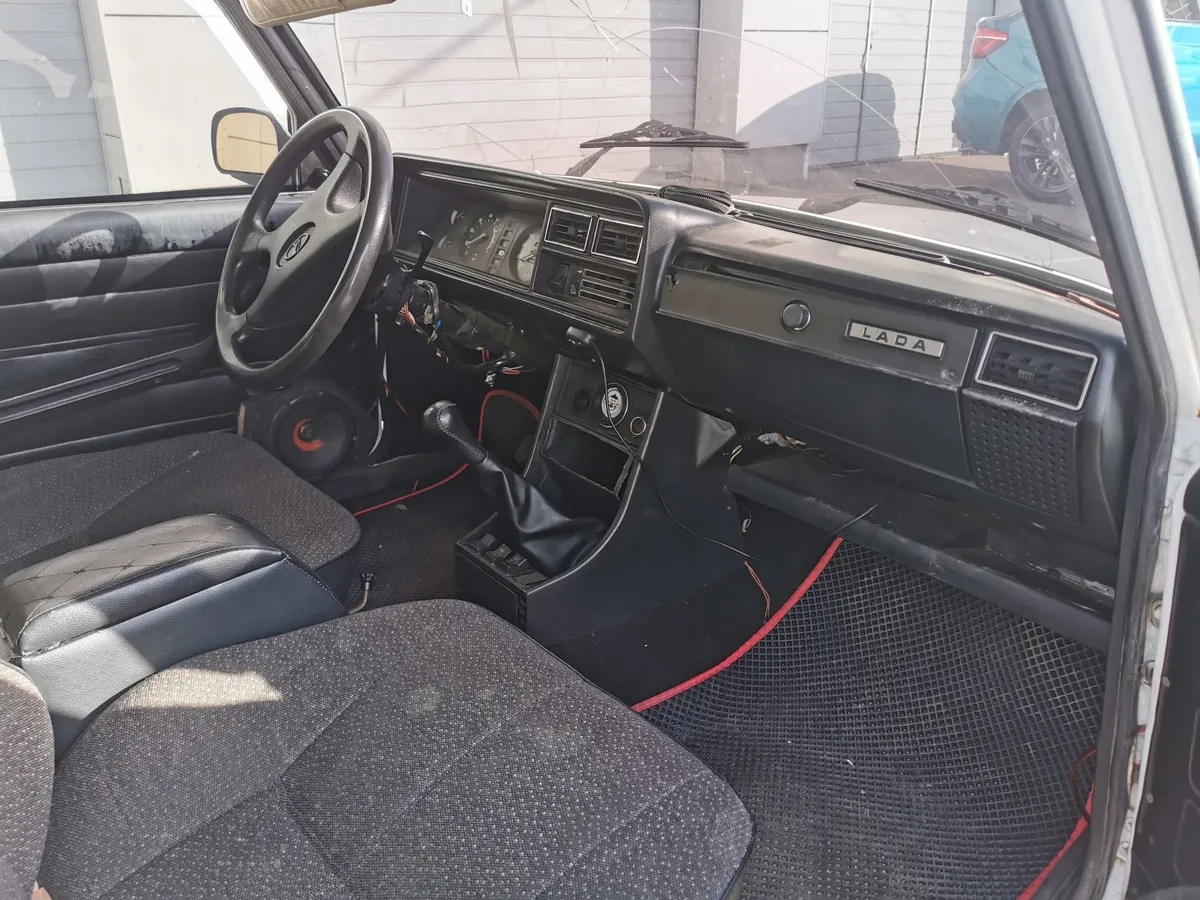 ВАЗ (Lada) 2107 21074 MT (75 л.с.) Белый в АВИЛОН. Слайд №11