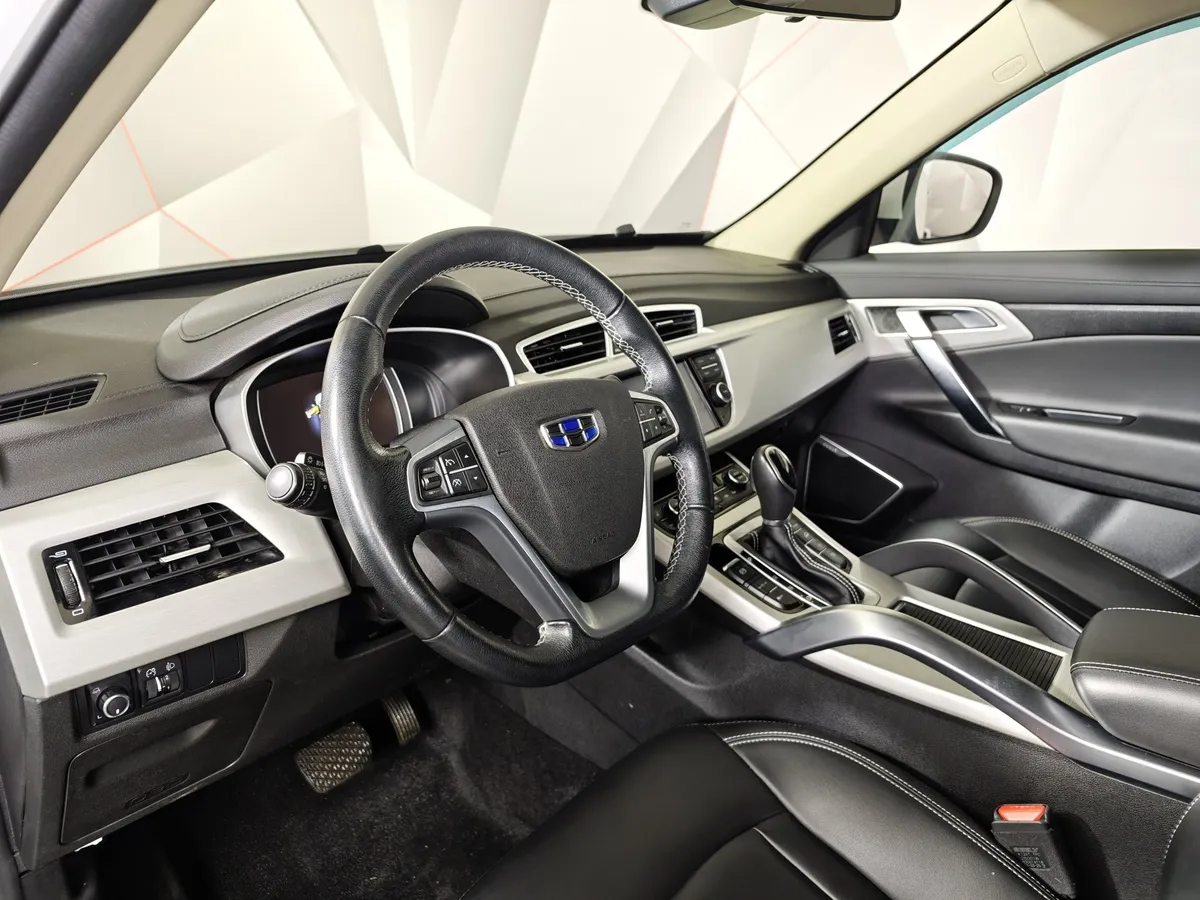 Geely Atlas 2.4 AT AWD (148 л.с.) Standard Белый в АВИЛОН. Слайд №19