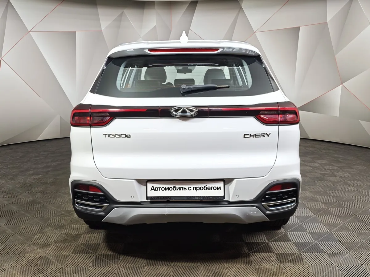 Chery Tiggo 8 1.5 AMT (147 л.с.) Prestige Белый в АВИЛОН. Слайд №8