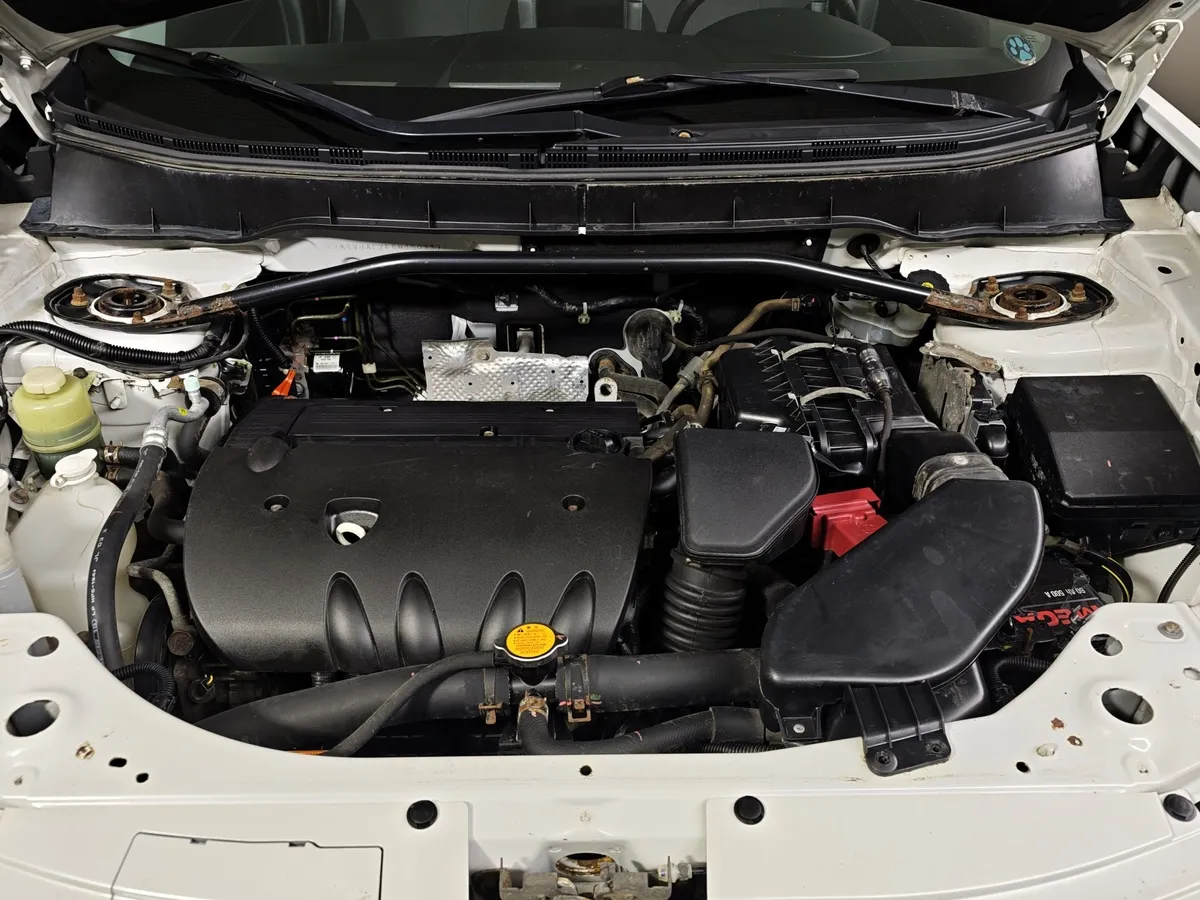 Peugeot 4007 2.0 CVT 4x4 (147 л.с.) Белый в АВИЛОН. Слайд №11